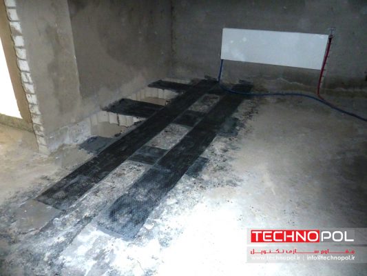 تقویت دال بتنی دارای باز شو با استفاده از الیاف کربن