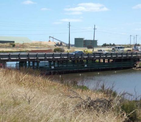 مقاوم سازی عرشه پل بتنی با لمینیت FRP