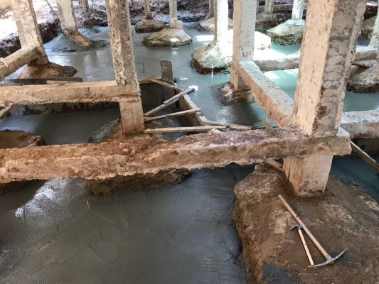 مقاوم سازی ستون با ژاکت بتنی، افزایش عمق فونداسیون و افزودن دیوار برشی