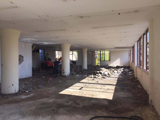 مقاوم سازی ستون ها با ژاکت بتنی و افزودن دیوار برشی