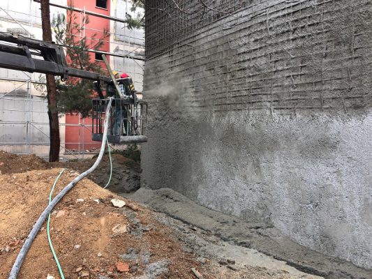 مقاوم سازی نمای خارجی ساختمان مسکونی با شاتکریت