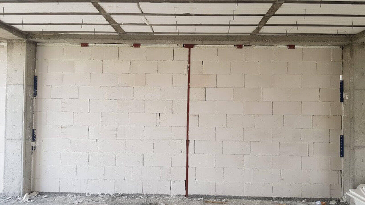 وال پست در دیوارهای بلوک AAC