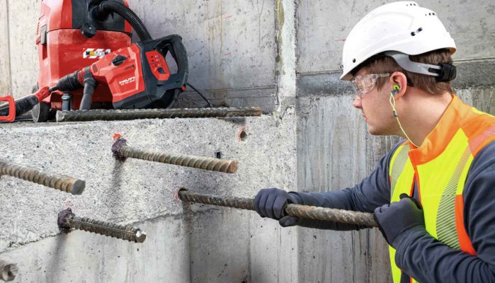 اجرای کاشت میلگرد و آرماتور در بتن